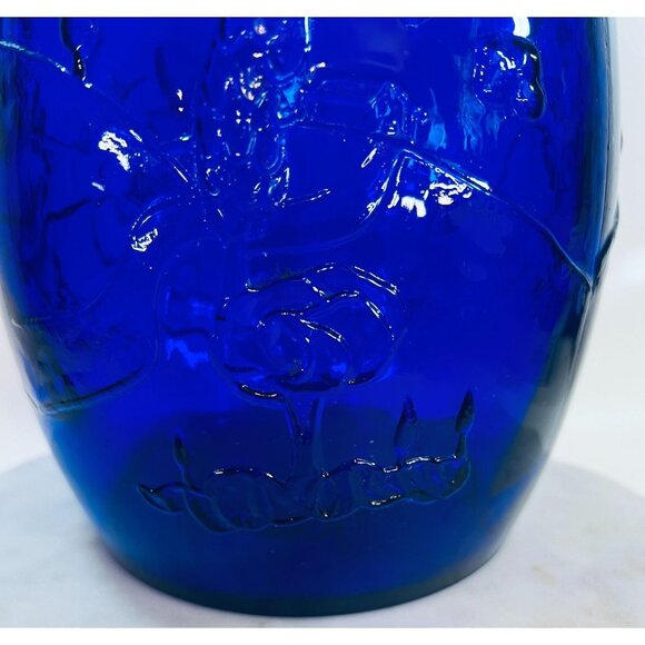 Vtg Italian Embossed Cobalt Blue Glass Jar Hinged Lid Tells a story of a farmer - Picture 4 of 10